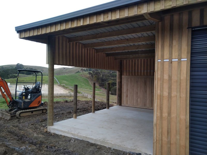 Farm House rural build shed barn stables